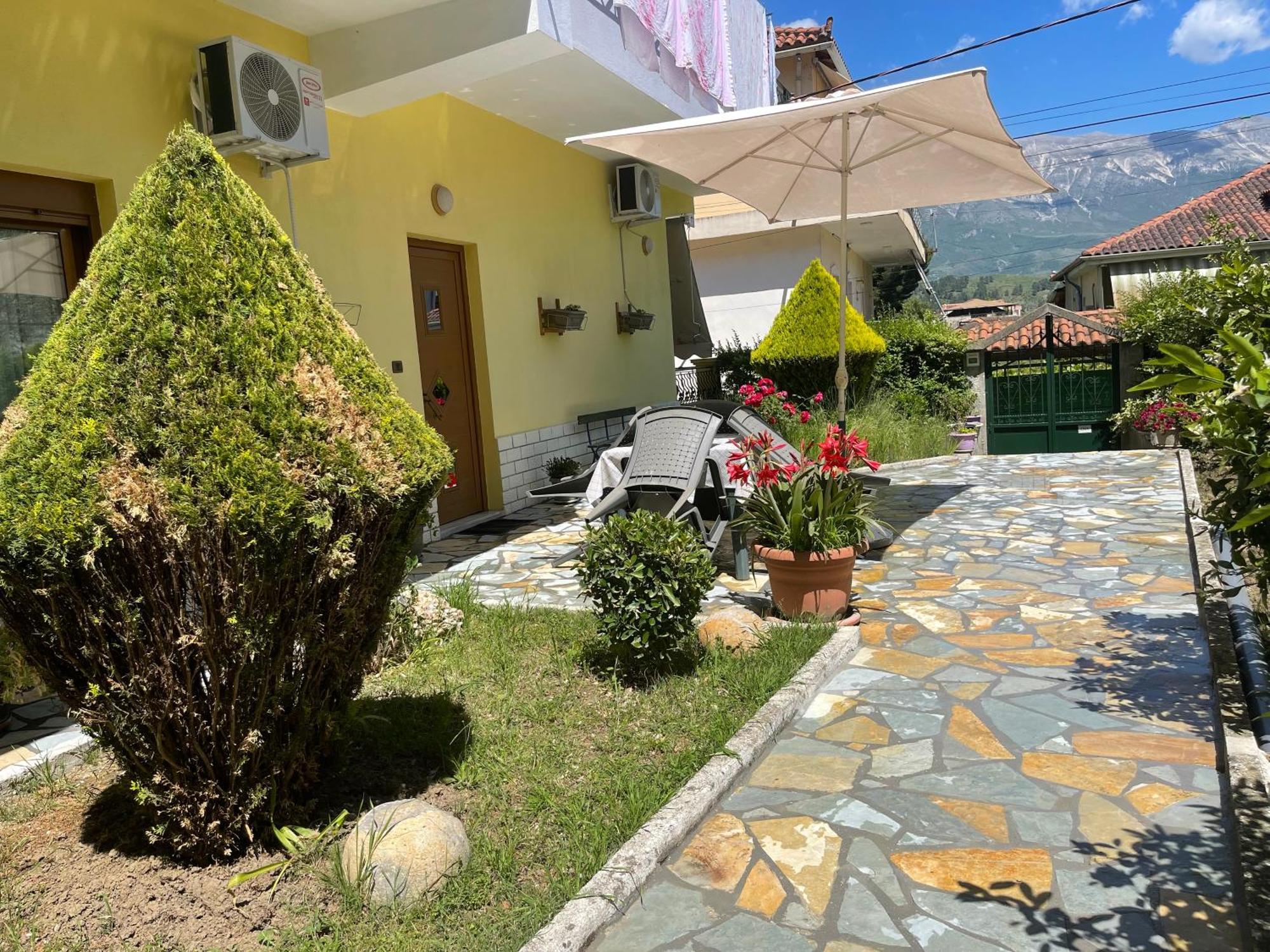 Apartament Artur's Gjirokastra